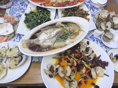 -范饭椰林川湘味海鲜·椰子鸡(三亚湾椰梦长廊店)