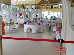 -上海青草地幼儿园