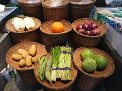 -漫月里·鲁菜海鲜小渔村(海水浴场店)