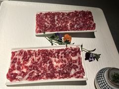 -左庭右院鲜牛肉火锅黑金店(陆家嘴中心店)