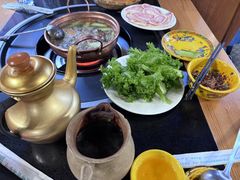 -银同牦牛肉火锅