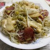 春日的爽口芽菜炒肉