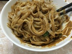 -华威达牛庄(黄埔大道西店)