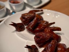 脆皮乳鸽-新荣记(西溪湿地店)