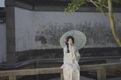 -一揽芳华汉服旗袍体验馆(拙政园店)