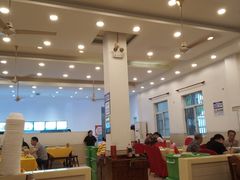 大堂-侬佳蒸菜馆(听潮店)