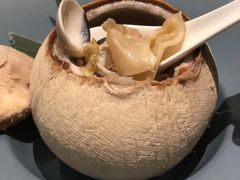 乌鸡海味椰子汤-彩丰楼中餐厅·仁恒洲际酒店