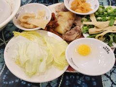 -桥香园云南过桥米线(金马碧鸡店)