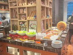 -阿纳迪酒店·秘境西餐厅