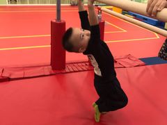 -小小运动馆(浦江店)