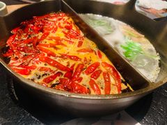 草本鸳鸯锅-盡膳口福跷脚牛肉火锅(晶耀前滩店)