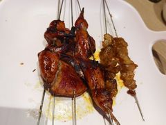 烤鹌鹑-街角等你.大连海鲜烧烤.经典铁板海鲜串(西安路店)