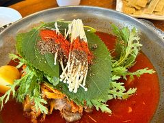 -喇喇排骨火锅·传统韩式脊骨汤(望京西园总店)