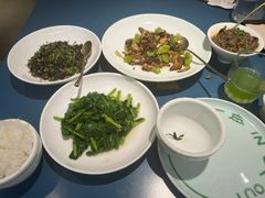 -一坐一忘云南菜(嘉里中心店)