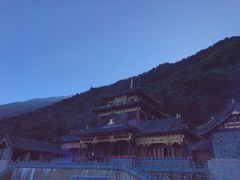 -冕宁灵山寺