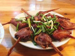 -冶建镜子·老南昌大排档·江西虾王(总店)