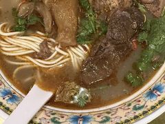 -金杨拉面王小吃面馆·牛三宝面·红烧牛肉粉
