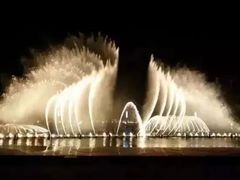 -东港音乐喷泉广场