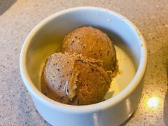牛肝菌冰淇淋-半山腰·云南菜(侨福芳草地店)