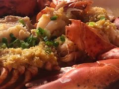蒜蓉开边波士顿龙虾-范饭椰林川湘味海鲜·椰子鸡(三亚湾椰梦长廊店)