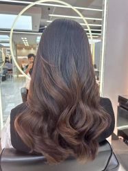 -赤道 Hair Salon