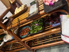 -老牌坊云南鱼豆花火锅(爱建店)