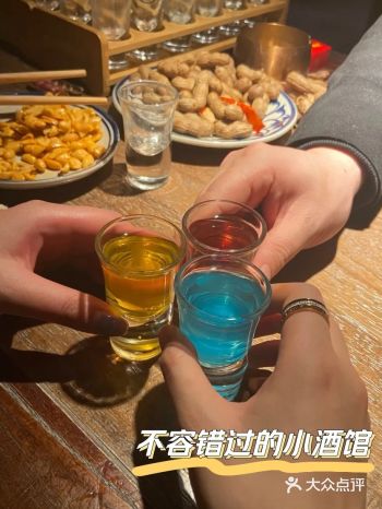 OMG~这是成都性价比最高的小酒馆了吧