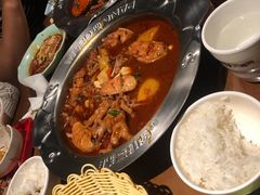 -胖哥俩肉蟹煲(济南世茂国际广场店)