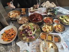 -草家酱蟹炭火烤肉店(珲春南路一店)