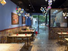 -欧提汗·新疆餐厅·清真(银都路店)