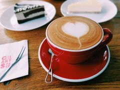 卡布奇诺-莫内艺术岛海景咖啡