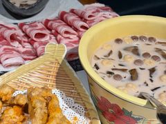 -哥老官重庆美蛙鱼头(西湖银泰十一哥店)