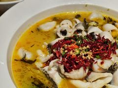 金汤酸菜鱼-吕氏疙瘩汤·新鲁菜(济南万象城店)