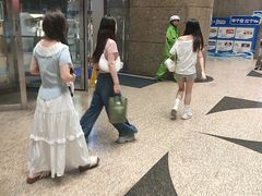 -新佳丽时尚广场