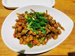小毛鱼花生米-平娃三宝烧烤·面食(富丰桥店)