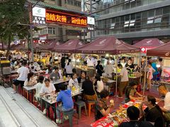-正宁路小吃夜市