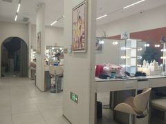 -HIMO海马体照相馆(上海华润CP静安店)