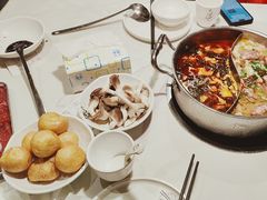 -德林酸菜鱼火锅(南丹店)