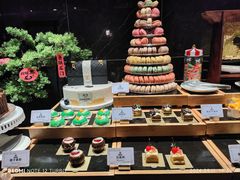 -雍容荟帝王蟹活龙虾展台自助(IFS黑金店)