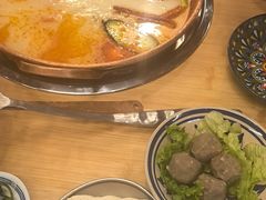 -洱火云南酸菜牛肉火锅(石景山当代商城店)