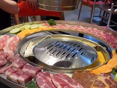 -哈哈碳都·牛肋条无限自助烤肉(台江万达店)