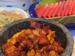 -老街坊美食汇(玉兰大街店)