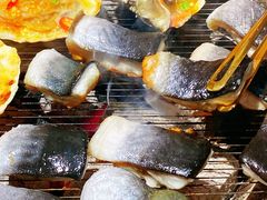 -围炉肉舍•炭烤活鳗•丹东海鲜烤肉(步行街店)