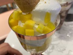 -奈雪的茶(青岛卓悦里INTOWN店)