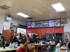 大堂-香辉食馆(新兴路店)