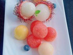 -亚龙湾喜来登·美景台大堂吧