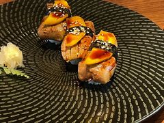 鹅肝芒果握饭-山葵家·创意料理(宁波来福士店)
