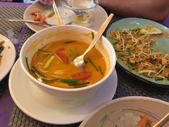 -Pakwan Restaurant & Bar