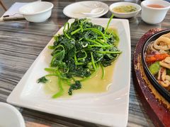 -姐妹临高乳猪店(海垦路店)