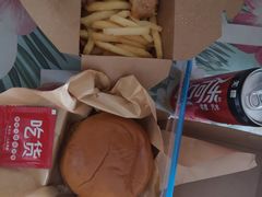 -网鱼网咖(金山卫零店)